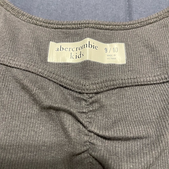 A&F Kids Bodysuits (9-10) - Picture 3 of 5